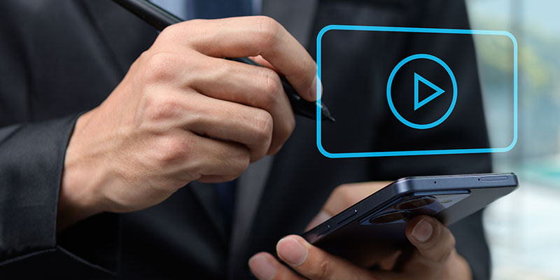 Retransmisión en directo y archivo accesible